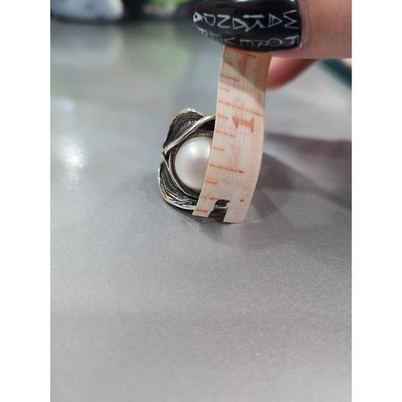 ❌️SOLD❌️ Pearl Ring - Picture 4 of 6